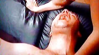টুশি কাচা থেকে শৃঙ্গাকার লুলু চু থ্রিএক্স চুদাচুদিভিডিও সহ ছোট চুলের ব্যাং