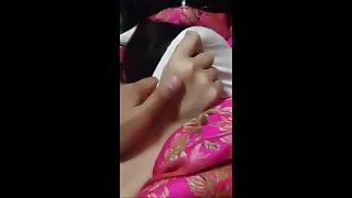 ক্লাব সেভেনটিনের প্রলোভনসঙ্কুল বাম্বি ডি-এর ফকিং চুদাচুদিভিডিও সাথে রিভার্স কাউগার্ল ফিল্ম